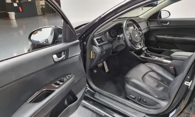 Kia K5 2017, 72721 км, за 5939.87 USD - фото 11