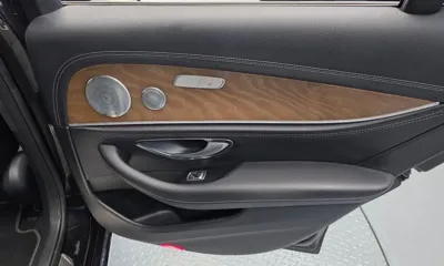 Mercedes-Benz E-Class 2019, 63886 км, за 17907.14 USD - фото 25