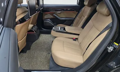 Audi A8 2020, 80637 км, за 33827.77 USD - фото 13