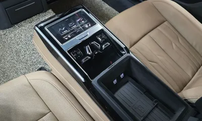 Audi A8 2020, 80637 км, за 33827.77 USD - фото 17
