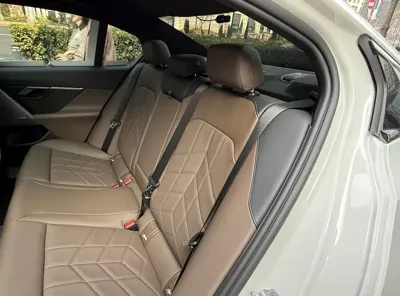BMW 5-Series 2026, 1100 км, за 24683.08 USD - фото 8