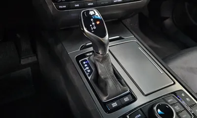 Hyundai Genesis 2016, 109561 км, за 6840.39 USD - фото 9