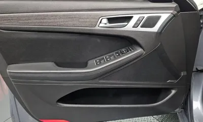 Hyundai Genesis 2016, 109561 км, за 6840.39 USD - фото 24