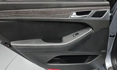 Hyundai Genesis 2016, 109561 км, за 6840.39 USD - фото 25