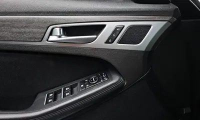 Hyundai Genesis 2016, 109561 км, за 6840.39 USD - фото 27