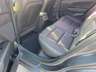 Hyundai Avante 2017, 133503 км, за 5827.81 USD - фото 9