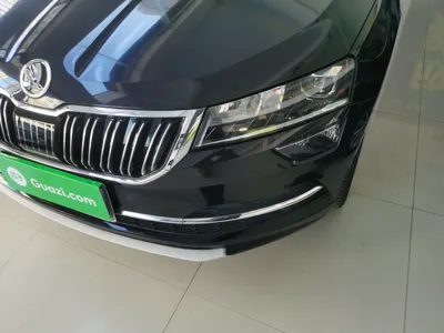Skoda Karoq 2021, 34900 км, за 12454 USD - фото 2