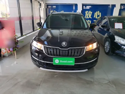 Skoda Karoq 2021, 34900 км, за 12454 USD - фото 3