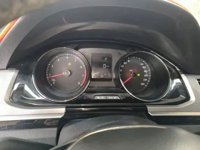 Volkswagen Bora 2018, 186500 км, за 5782.3 USD