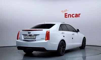 Cadillac ATS 2015, 158171 км, за 3872.92 USD