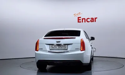 Cadillac ATS 2015, 158171 км, за 3872.92 USD