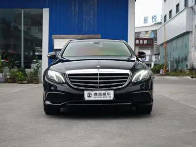 Mercedes-Benz E-Class 2020, 40000 км, за 33224.64 USD