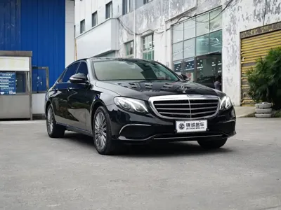 Mercedes-Benz E-Class 2020, 40000 км, за 33224.64 USD