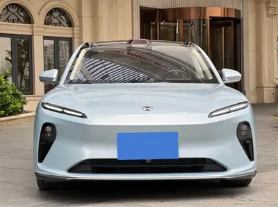 Nio ET5 2023, 30000 км, за 11756.69 USD