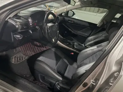 Lexus IS 2020, 130000 км, за 14419.97 USD