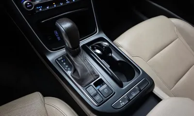 Hyundai Grandeur 2019, 170784 км, за 6514.66 USD - фото 9