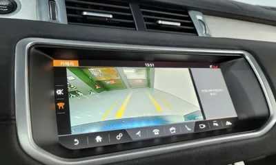 Land Rover Range Rover Evoque 2018, 96924 км, за 9189.43 USD - фото 16