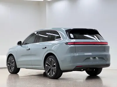 Li Auto Li L6 2025, 29100 км, за 28181.4 USD