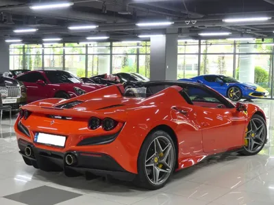Ferrari F8 2022, 1600 км, за 266327.95 USD