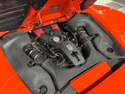 Ferrari F8 2022, 1600 км, за 266327.95 USD