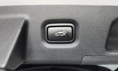 Hyundai Santafe 2019, 131560 км, за 10336.08 USD - фото 17