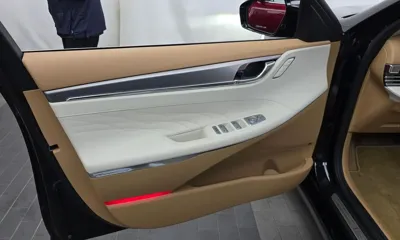 Hyundai Grandeur 2022, 56872 км, за 19627.15 USD - фото 24