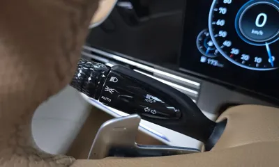 Hyundai Grandeur 2022, 56872 км, за 19627.15 USD - фото 30