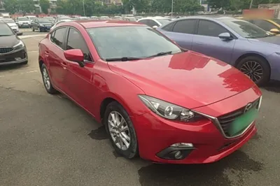 Mazda Mazda 3 Axela 2016, 68600 км, за 7106 USD