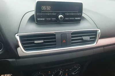 Mazda Mazda 3 Axela 2016, 68600 км, за 7106 USD - фото 15