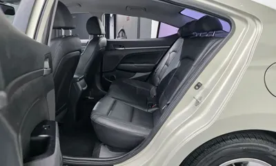 Hyundai Avante 2017, 113560 км, за 5448.34 USD - фото 12