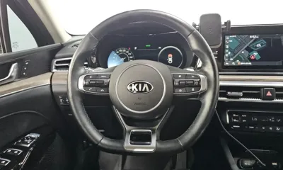 Kia K5 2020, 47561 км, за 14918.57 USD - фото 11