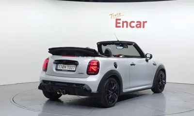 MINI Cooper Convertible 2022, 59538 км, за 19112 USD