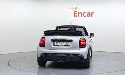 MINI Cooper Convertible 2022, 59538 км, за 19112 USD