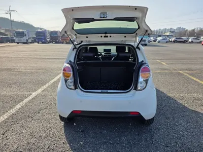 ChevroletGMDaewoo Spark 2012, 77000 км, за 2180.38 USD