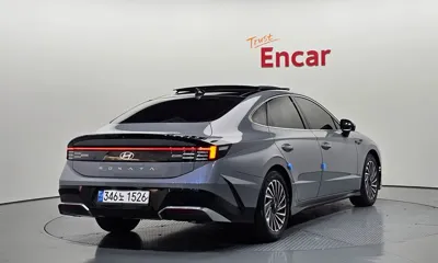 Hyundai Sonata 2024, 33350 км, за 20546.15 USD