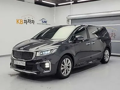 Kia Canival 2019, 46733 км, за 12344.79 USD
