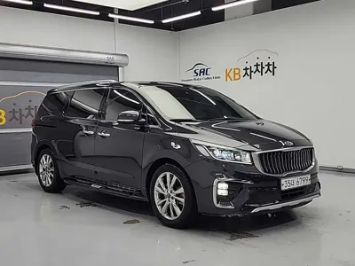 Kia Canival 2019, 46733 км, за 12344.79 USD