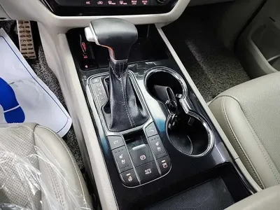Kia Canival 2019, 46733 км, за 12344.79 USD - фото 8