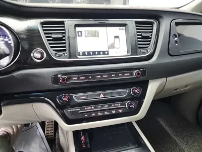 Kia Canival 2019, 46733 км, за 12344.79 USD - фото 10