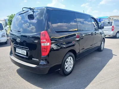 Hyundai Starex 2014, 190892 км, за 3931.99 USD