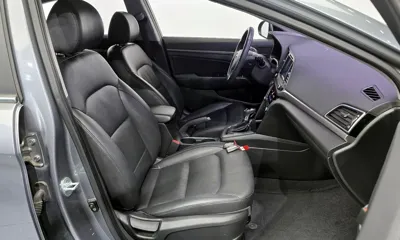 Hyundai Avante 2016, 169060 км, за 4171.04 USD - фото 11