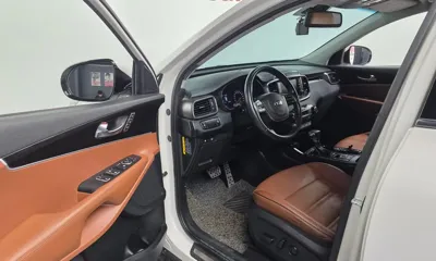 Kia Sorento 2018, 94242 км, за 12162.89 USD - фото 10