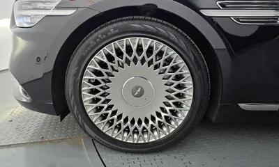 Genesis G90 2020, 121984 км, за 23171.85 USD