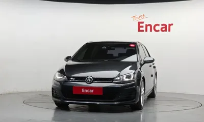 Volkswagen Golf 2014, 122794 км, за 9491.29 USD