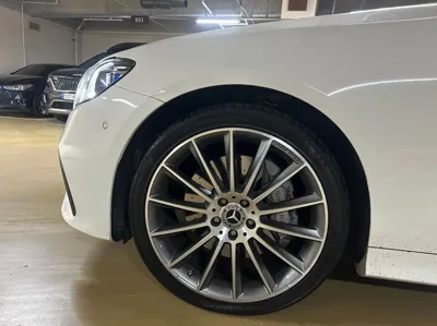 Mercedes-Benz E-Class 2022, 31425 км, за 47262.7 USD