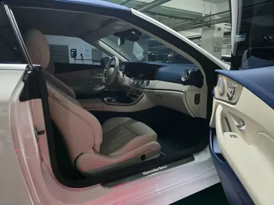 Mercedes-Benz E-Class 2022, 31425 км, за 46905.56 USD - фото 14