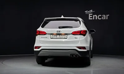 Hyundai Santafe 2018, 144596 км, за 8008.4 USD