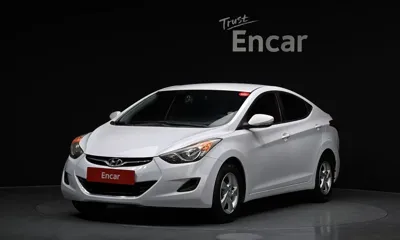 Hyundai Avante · 2013 год