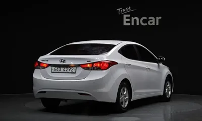 Hyundai Avante 2013, 100592 км, за 2913.9 USD