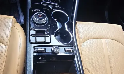 Kia K5 2023, 112620 км, за 11254.24 USD - фото 10